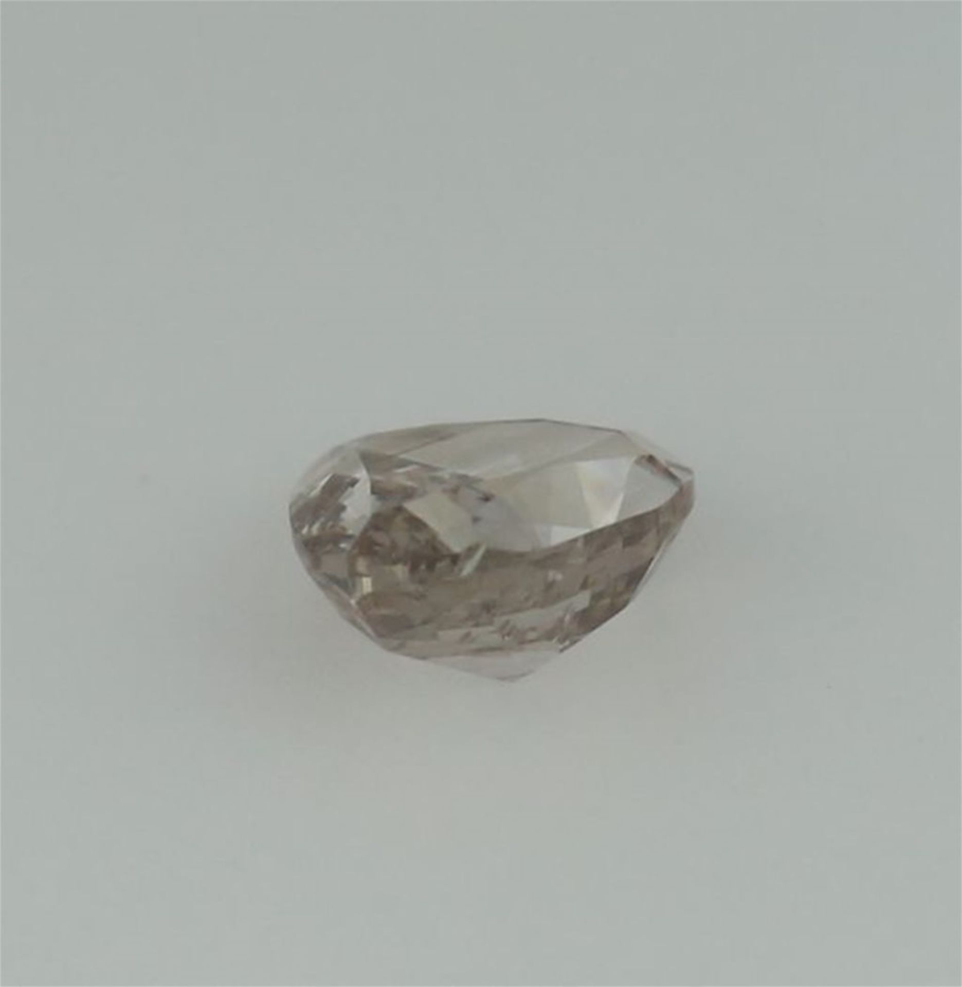 IGI Certified 0.52 ct. Pear Modified Brilliant Diamond - Very Light Brown - SI 2 UNTREATED - Image 7 of 9