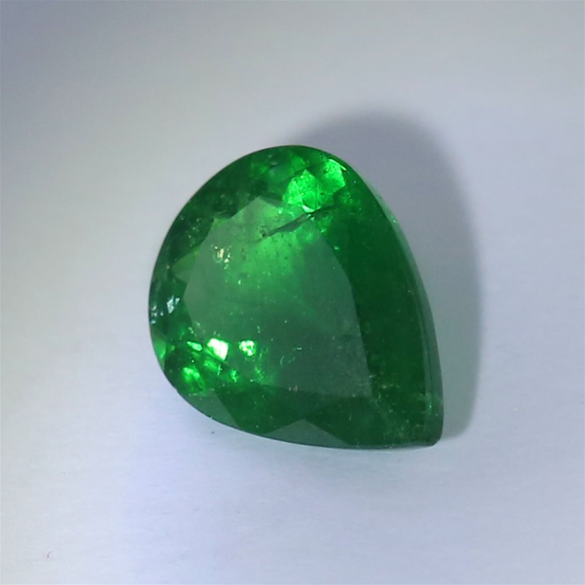 GIA Certified 2.78 ct. Tsavorite (Grossularite-Garnet) - Image 3 of 6