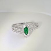 IGI Certified 18 K / 750 White Gold Emerald and Diamond Ring