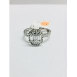 18ct fancy halo diamond ring,8 taper baguette 0.86ct h colour vs clarity,38x round diamond h