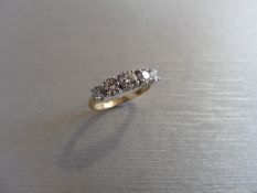 0.70ct diamond five stone ring set in 18ct gold. Graduated brilliant cut diamonds, I colour, si2