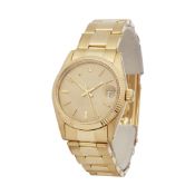 Rolex Oyster Perpetual Date 31 18K Yellow Gold - 6824