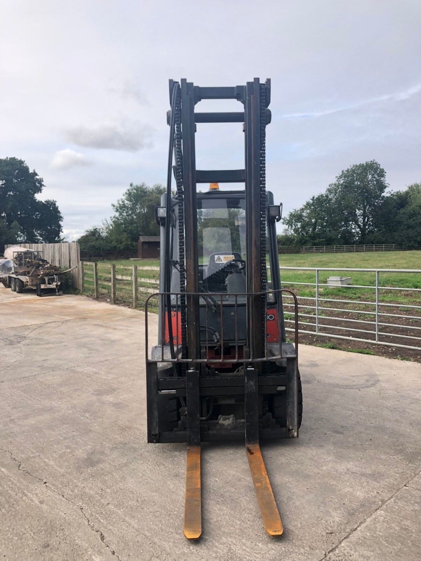 LINDE H30D DIESEL FORK LIFT, DUPLEX MAST, SIDE SHIFT, YEAR 2006 - Image 3 of 4