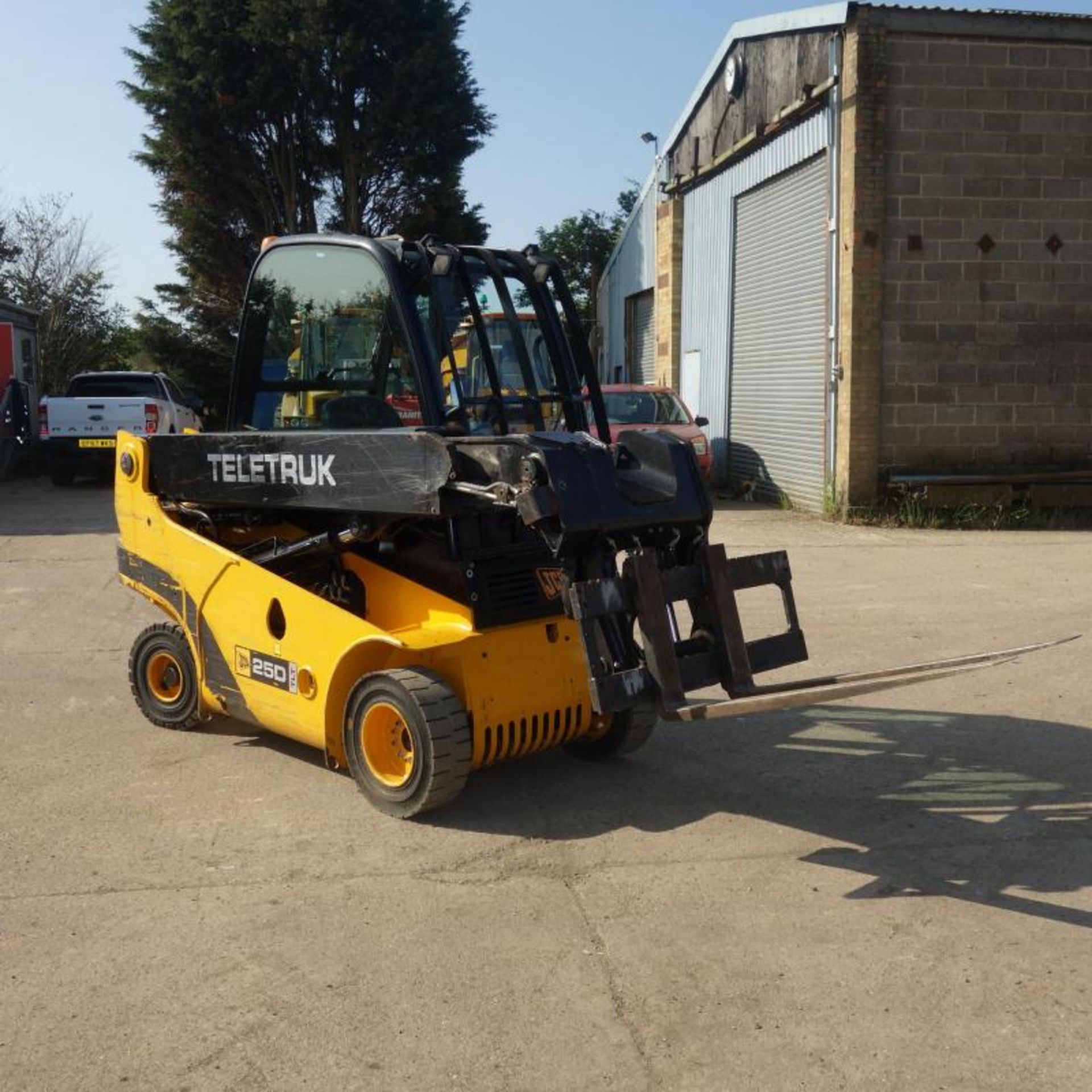 JCB 2.5 Ton Teletruck