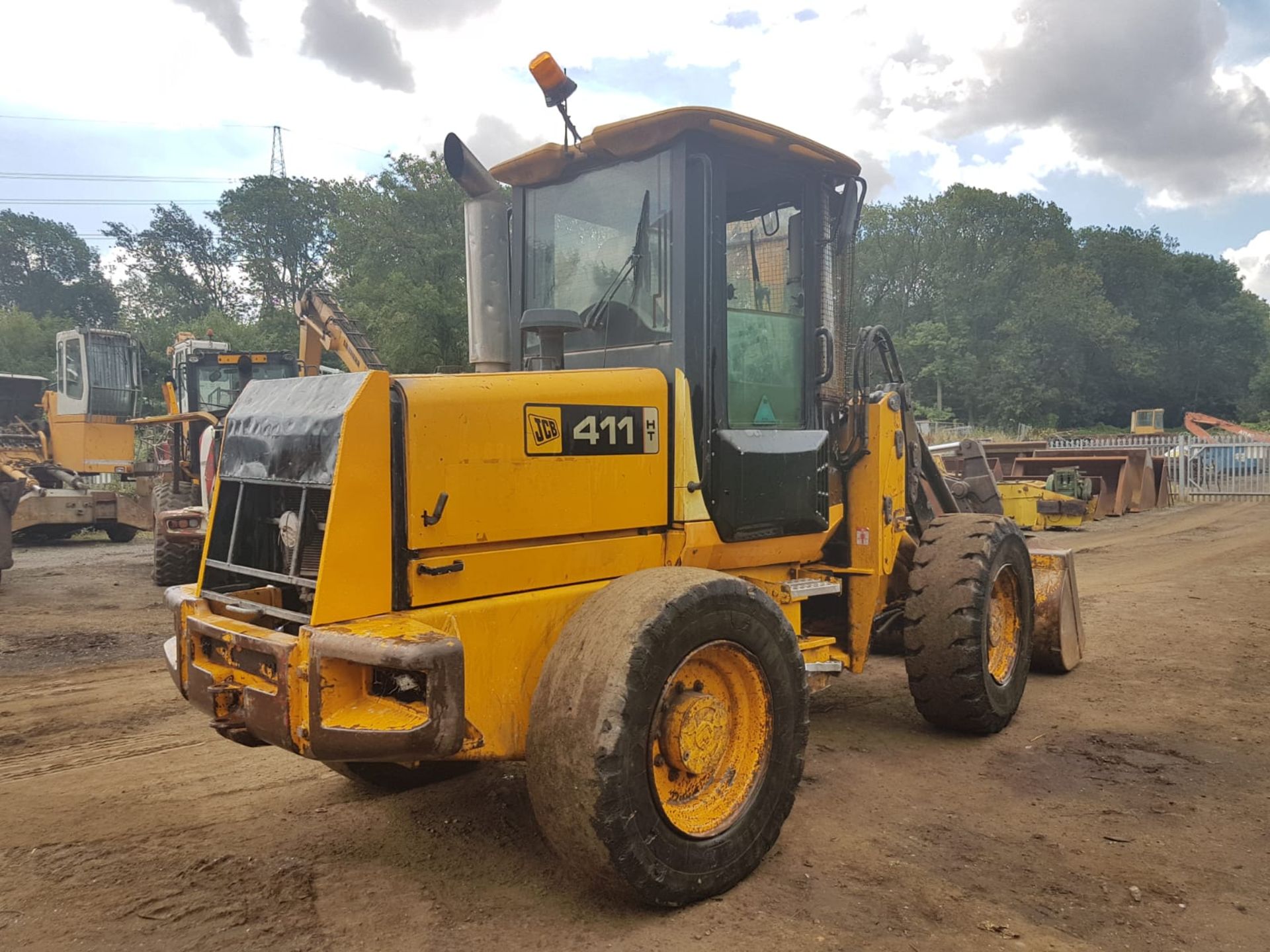 JCB 411 Loading Shovel - Image 4 of 5