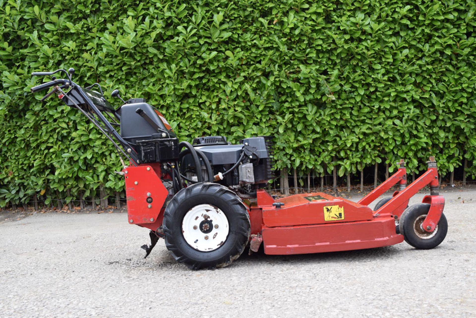 Toro Commercial Pedestrian 32" Commercial Walk Behind Zero Turn Rotary Mower - Image 2 of 6