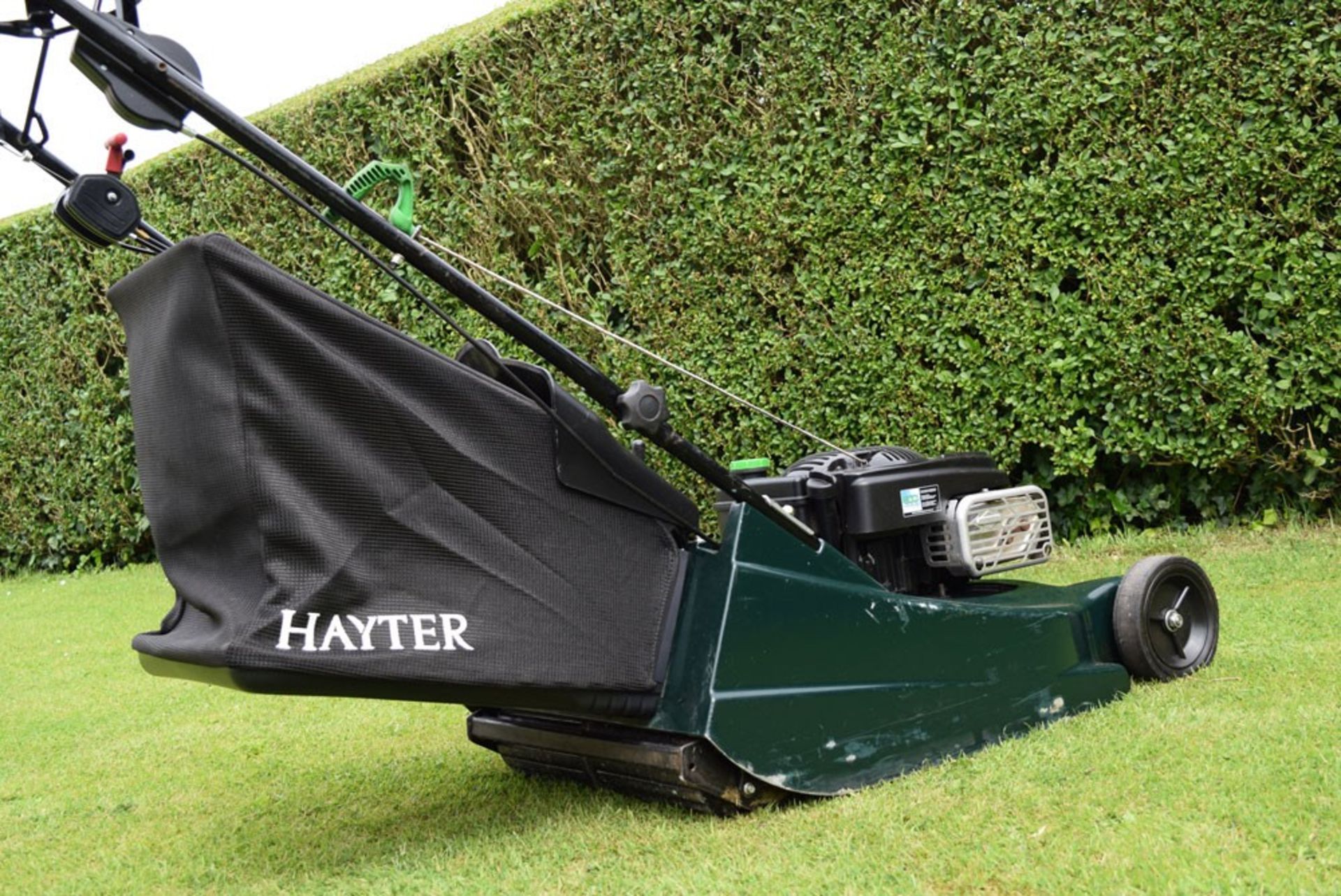 2013 Hayter Harrier 56 Auto Drive VS BBC 22" Lawn Mower - Image 7 of 8