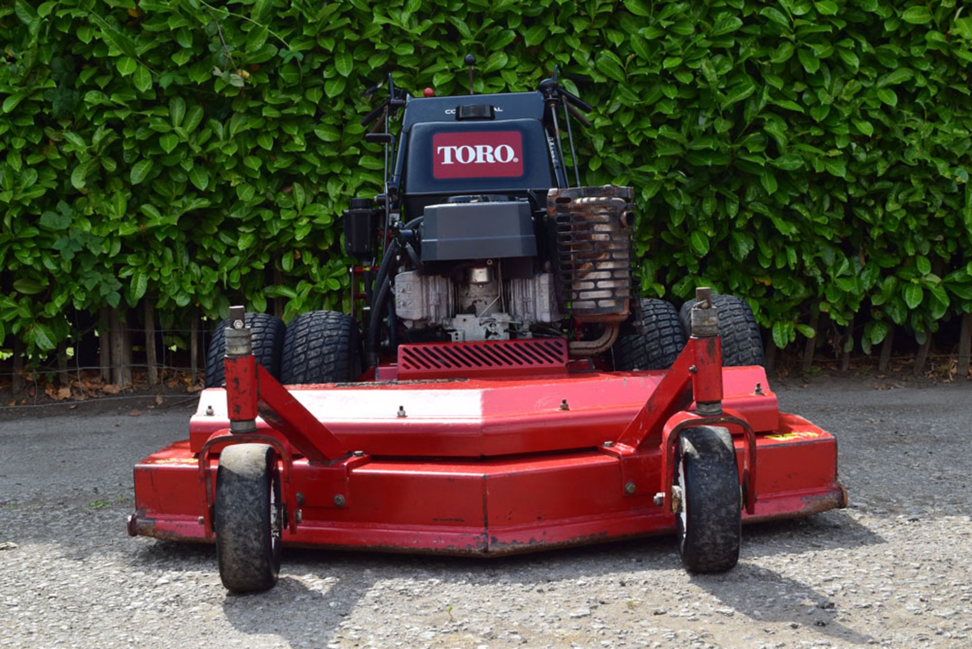 2009 Toro Commercial Pedestrian 48" Commercial Walk Behind Zero Turn Rotary Mower - Image 2 of 7