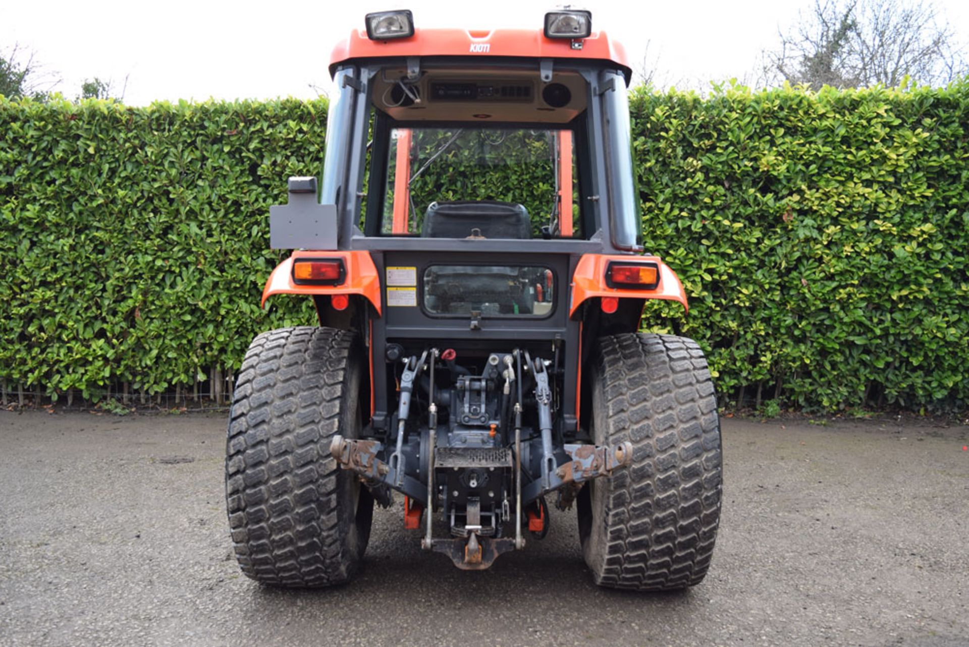 Kioti DK551C Compact Tractor With KL1595 Loader - Image 17 of 20