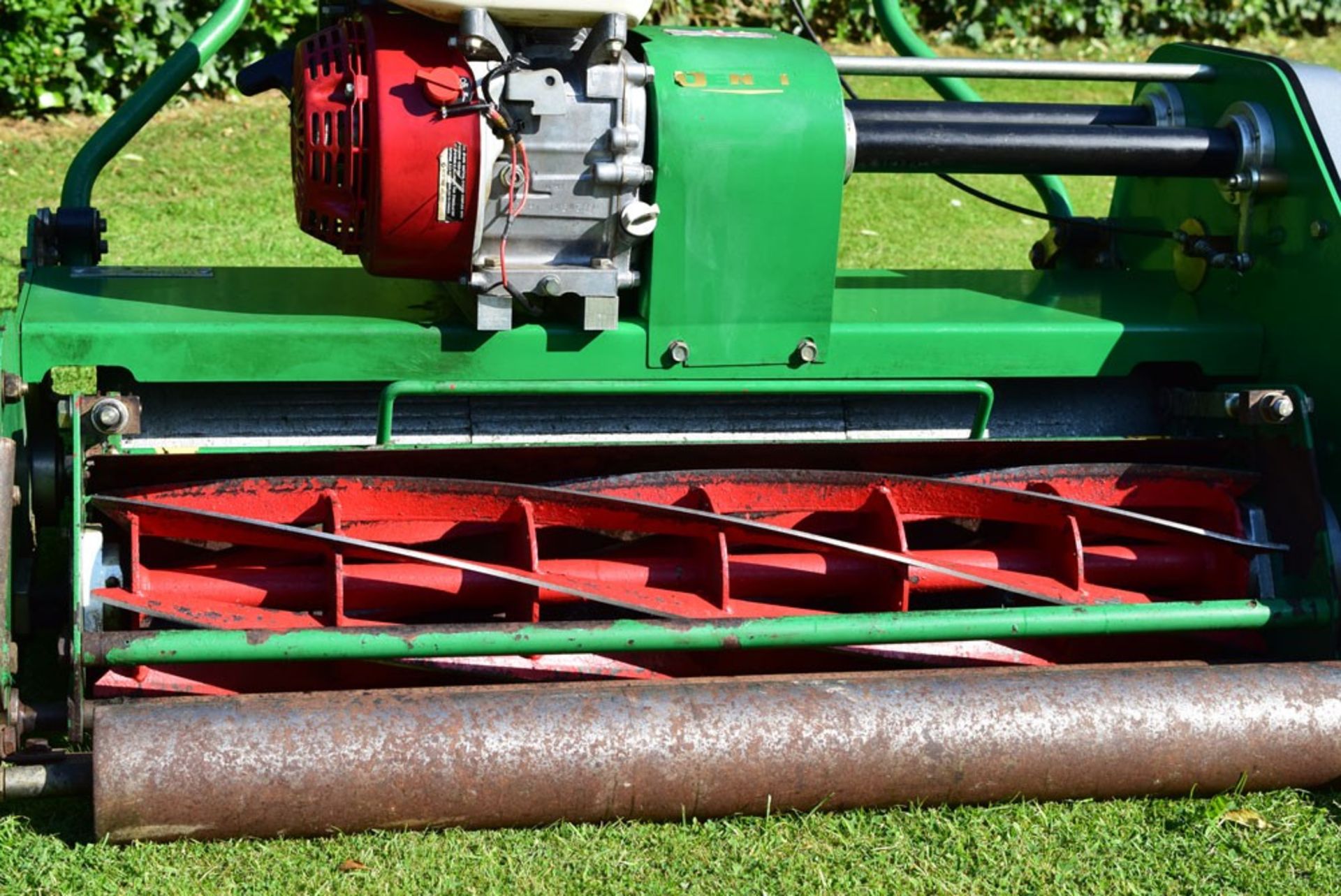 2008 Dennis G860 6 Blade Cylinder Mower - Image 3 of 10