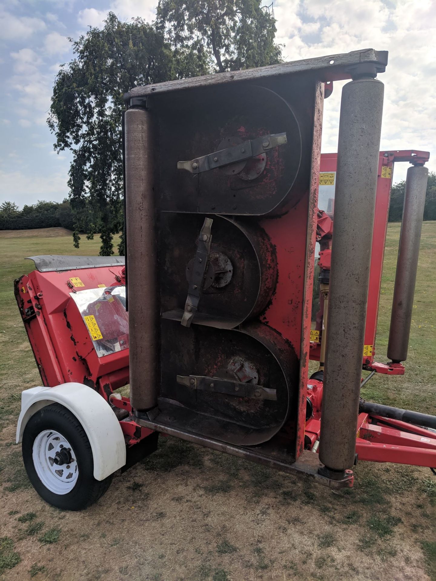 Trimax Pegasus S3 G3 493 Wide Area Mower - Image 4 of 11