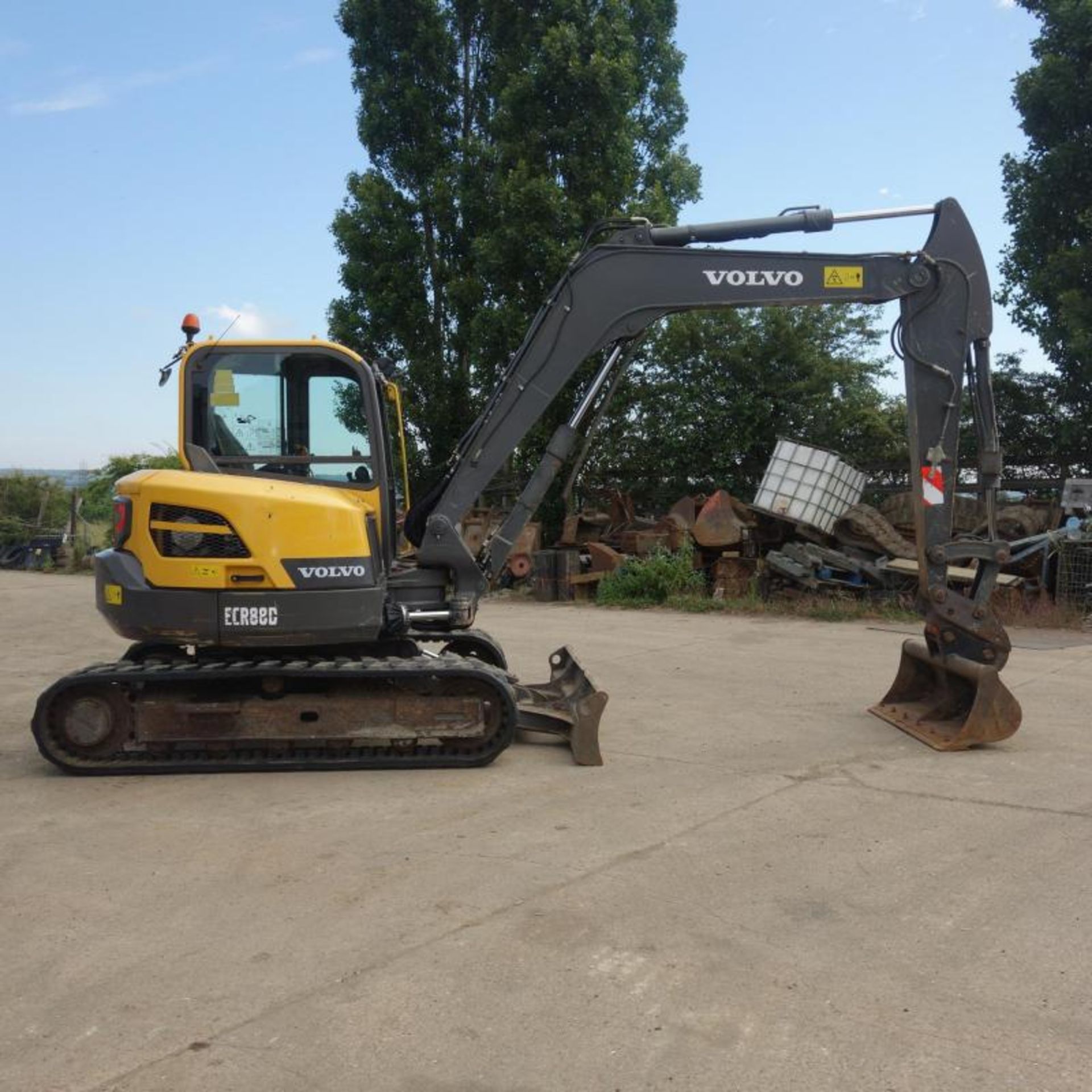 Volvo ECR88D Digger - Image 3 of 12