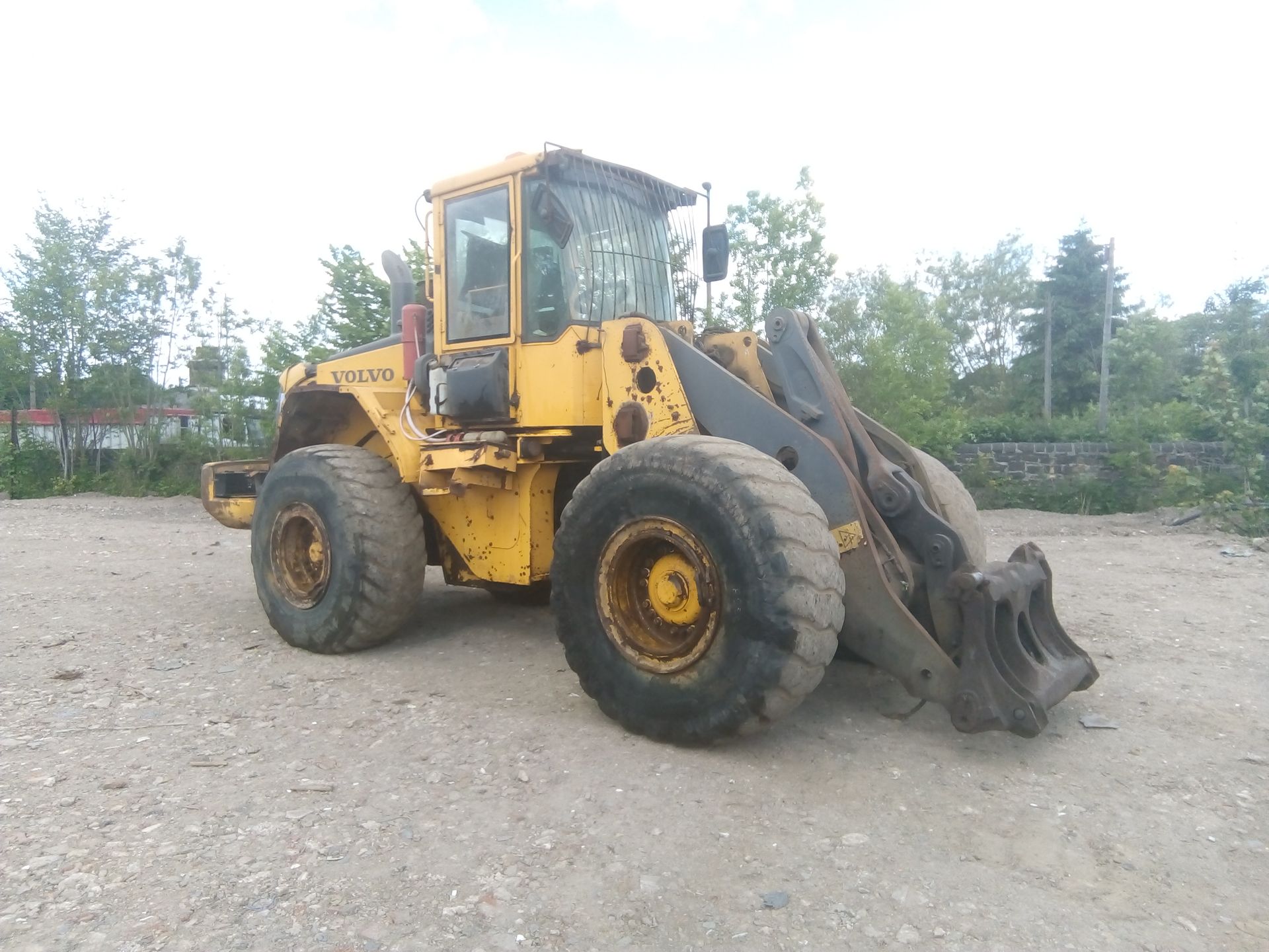 Volvo L120E Loading Shovel - Bild 2 aus 2