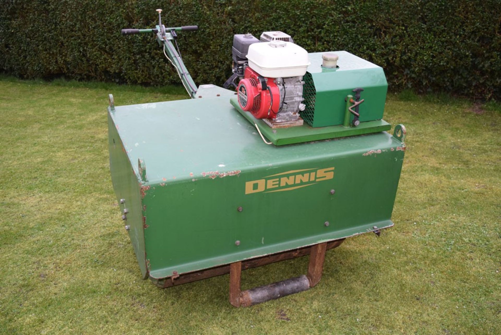 Dennis 36" Sports Ground Roller Honda Engine - Image 2 of 7