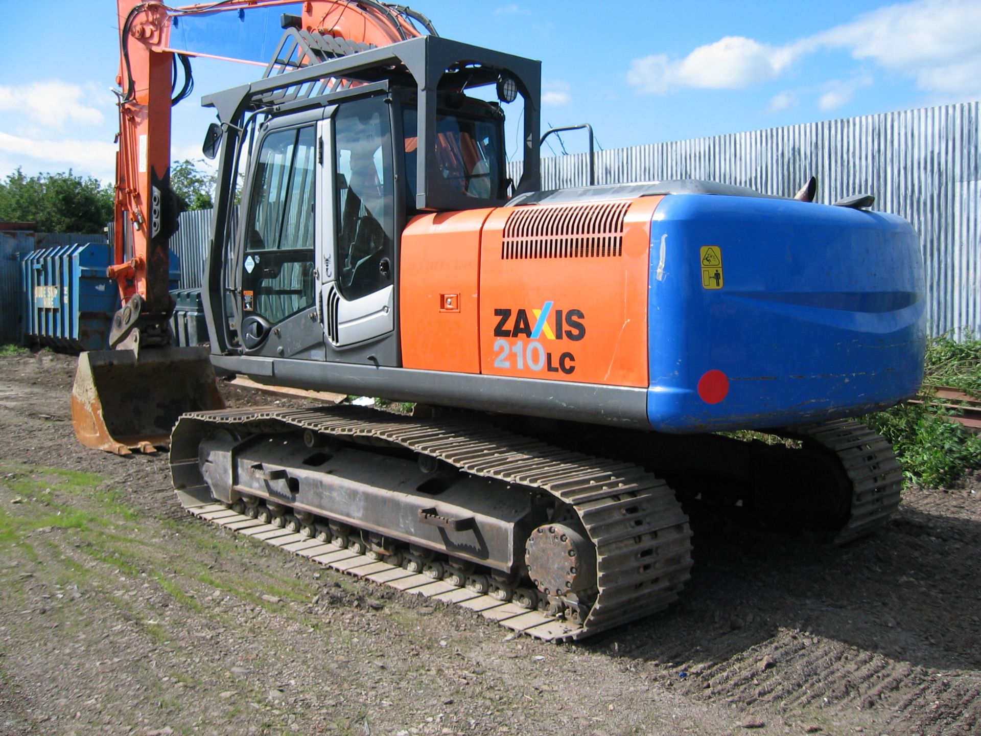 Hitachi ZX210LC-3 2010 , Tracked Excavator - Bild 2 aus 9