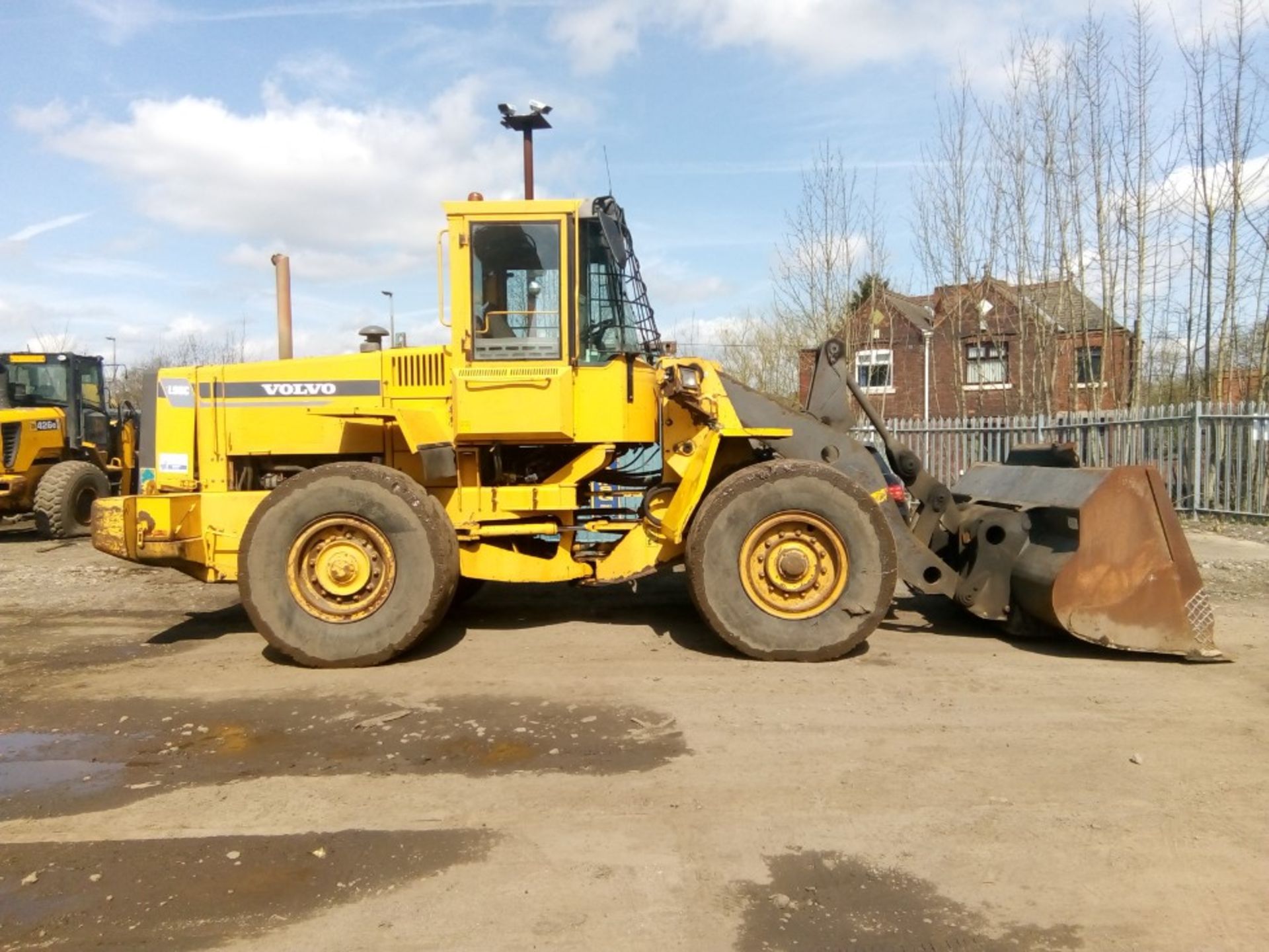 Volvo L90C Loading Shovel - Bild 2 aus 3