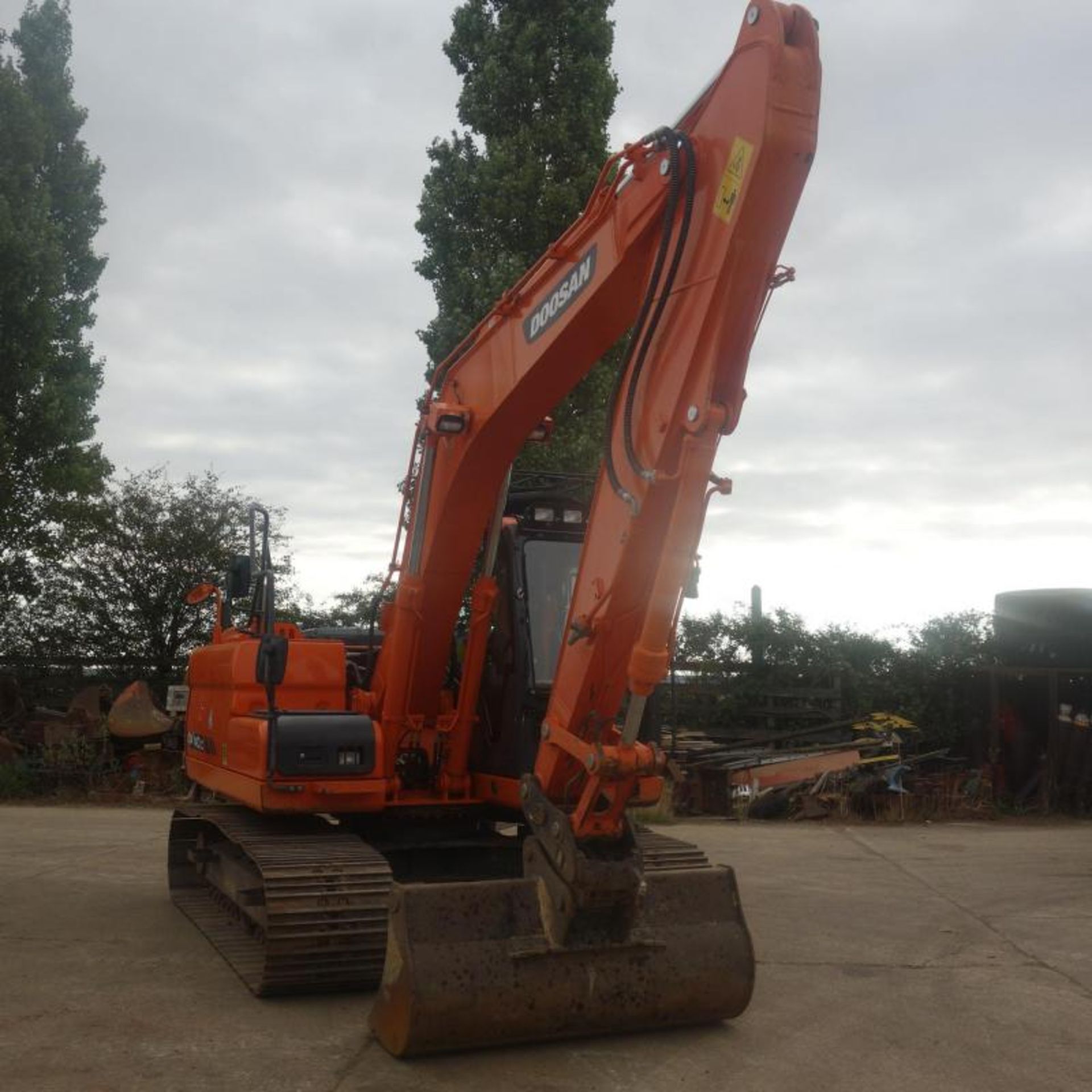 2014 Doosan DX140LC-3 Excavator - Image 6 of 20