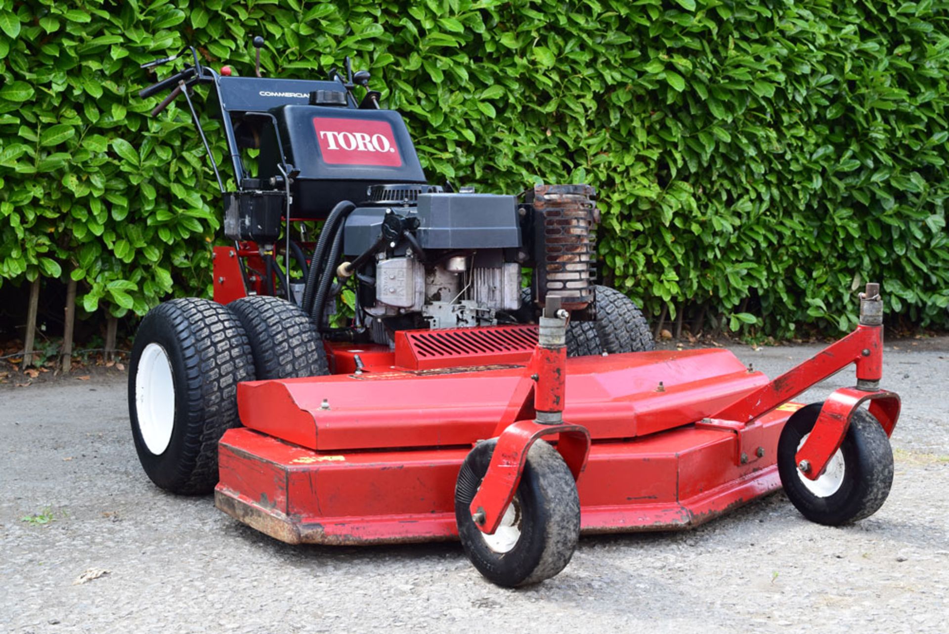 2009 Toro Commercial Pedestrian 48" Commercial Walk Behind Zero Turn Rotary Mower - Image 3 of 7