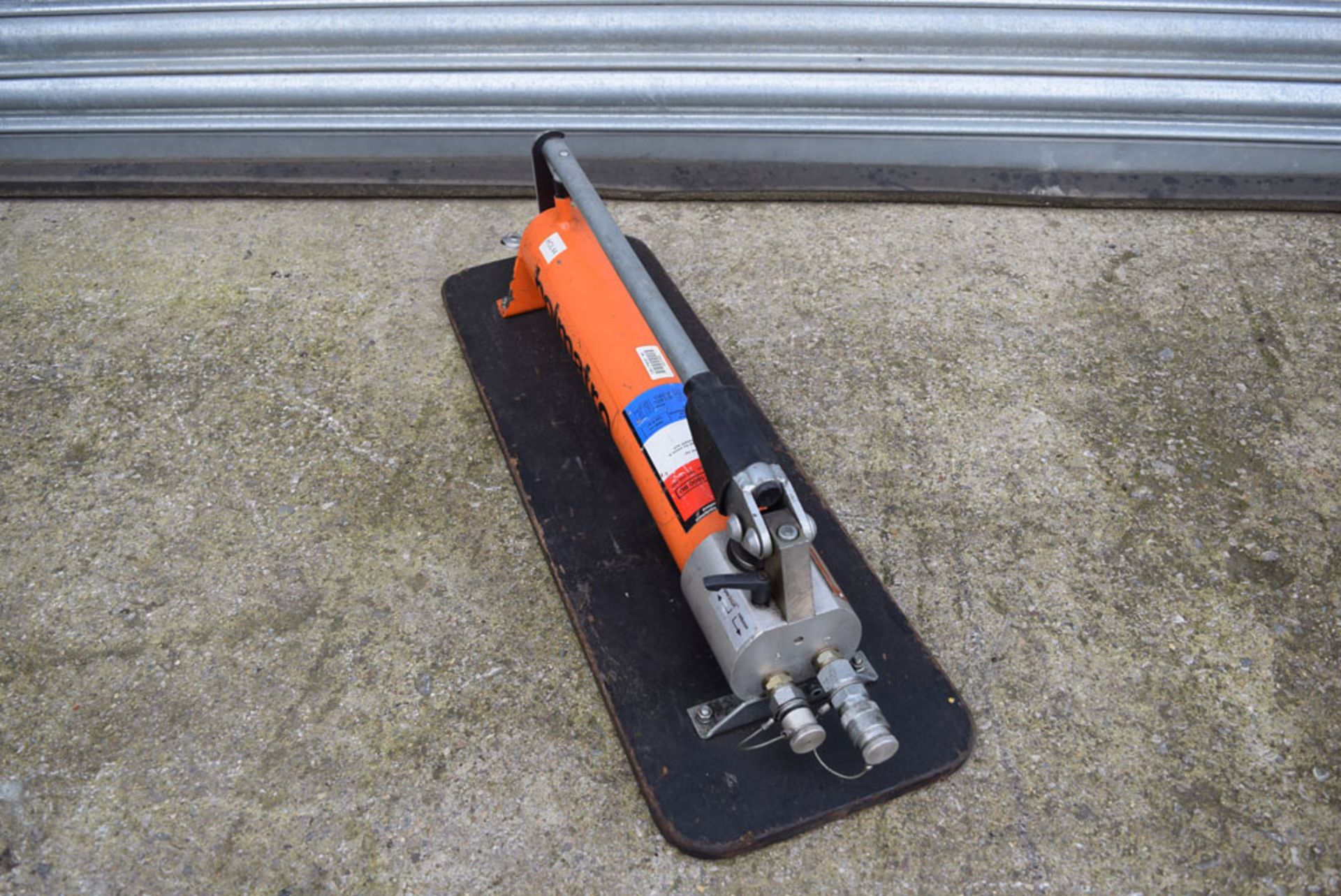 Holmatro Vehicle Rescue Tool Set 3. - Image 4 of 6