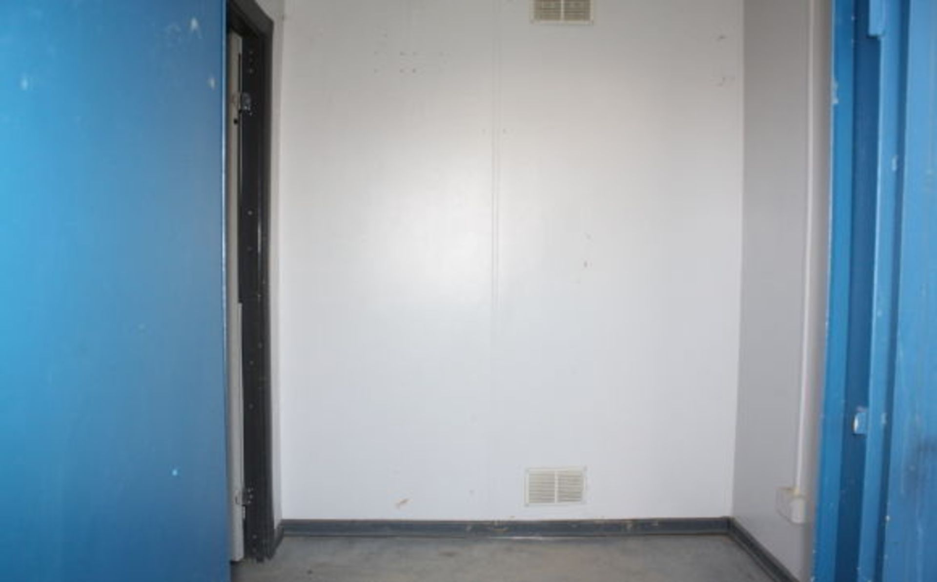 16'x8' Anti-Vandal Office - Image 4 of 4
