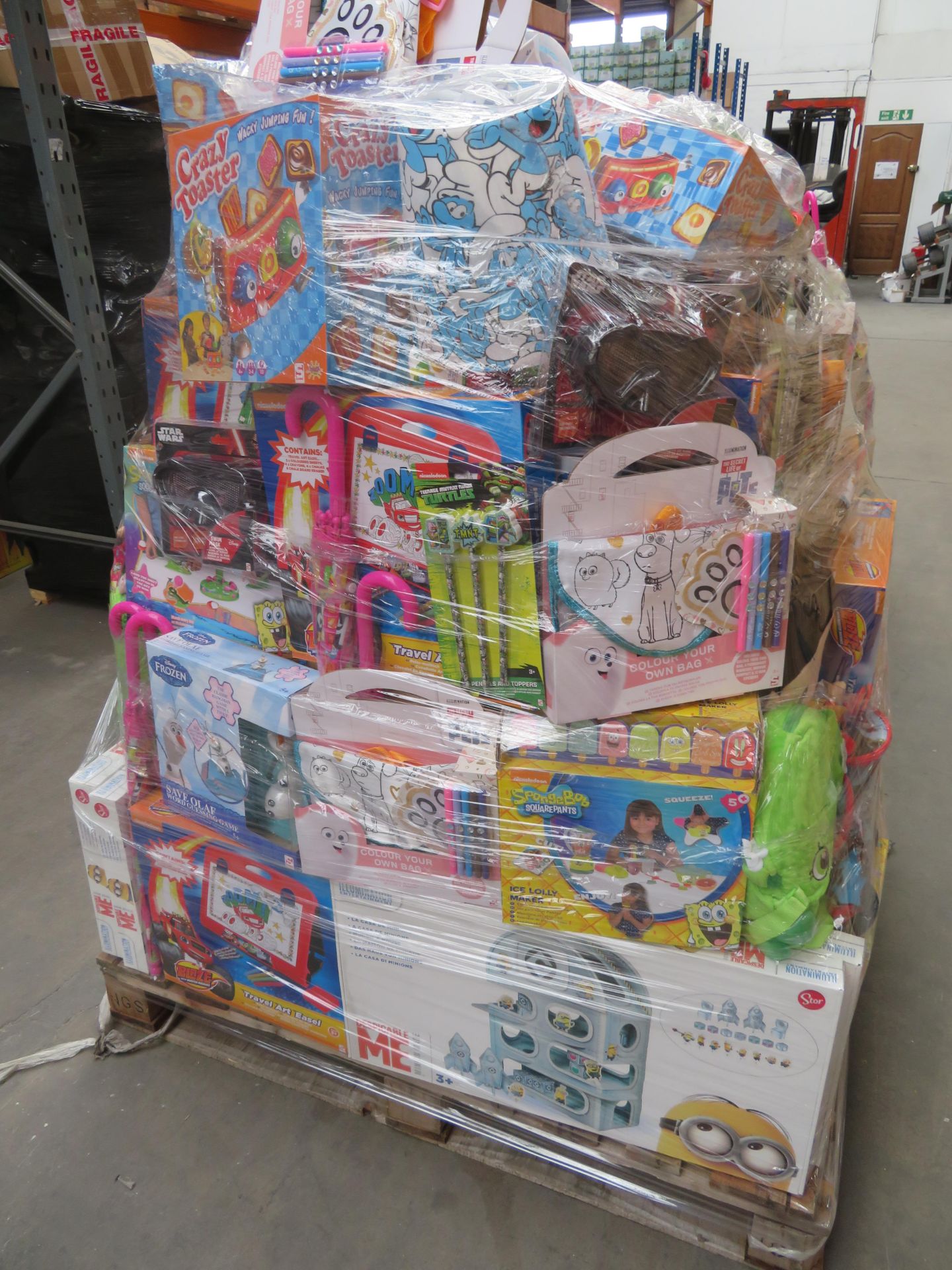 (Os2) Large Pallet To Contain 410 Items Of Various Brand New Items To Include: DC's Superman Plush - Image 3 of 8