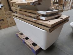 (R99) PALLET TO CONTAIN 6 x VARIOUS BATHS TO INCLUDE CONTEMPORY FREESTANDING. Huge Re-Sale