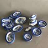 Copeland - Antique Willow Pattern Toy Child's Dinner Service 31 Pieces - c1860