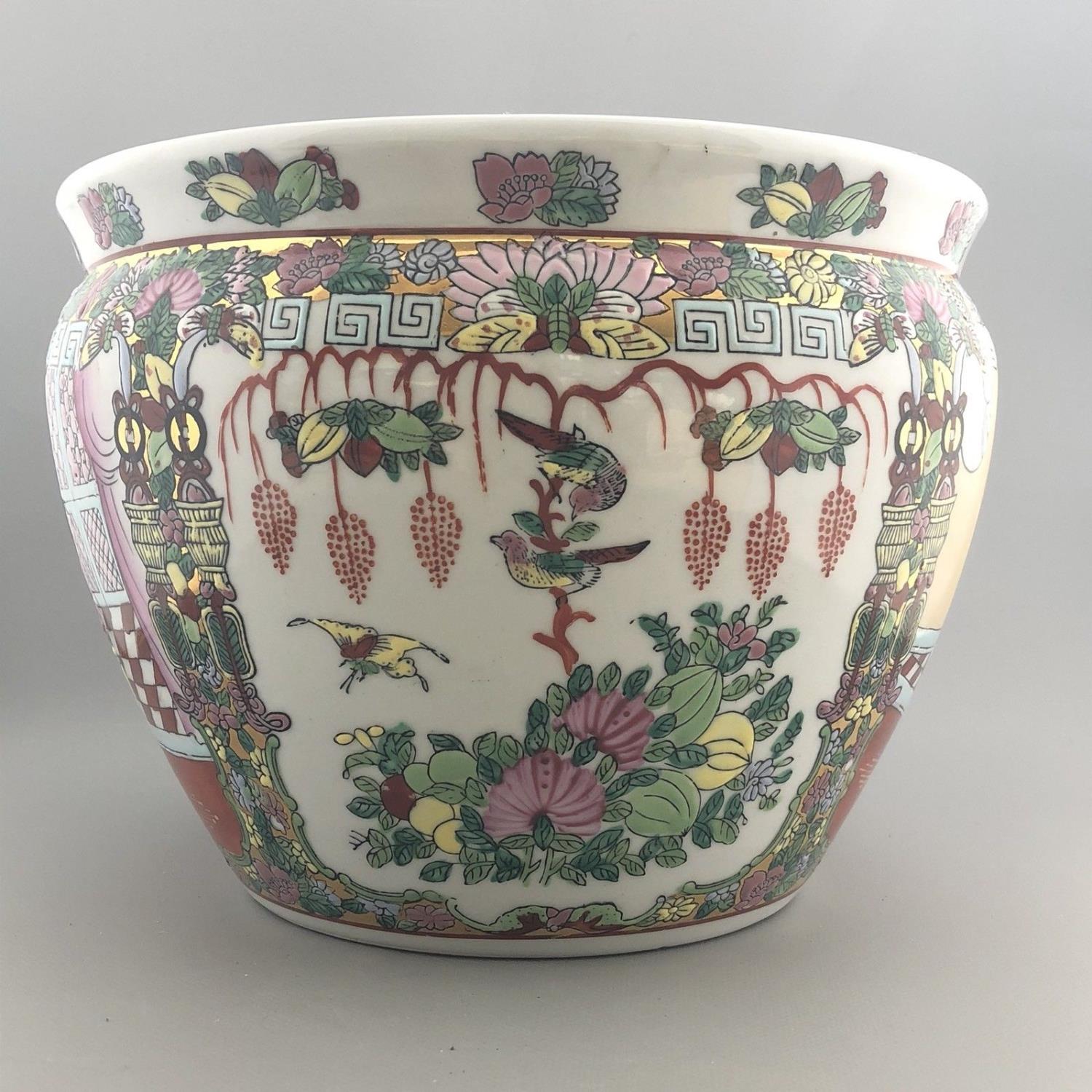 A Large Enamelled Chinese Plant Pot Jardiniere with Fish Bowl Koi Carp Interior - Image 2 of 7