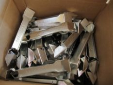 100 x Metal Sealant Removers