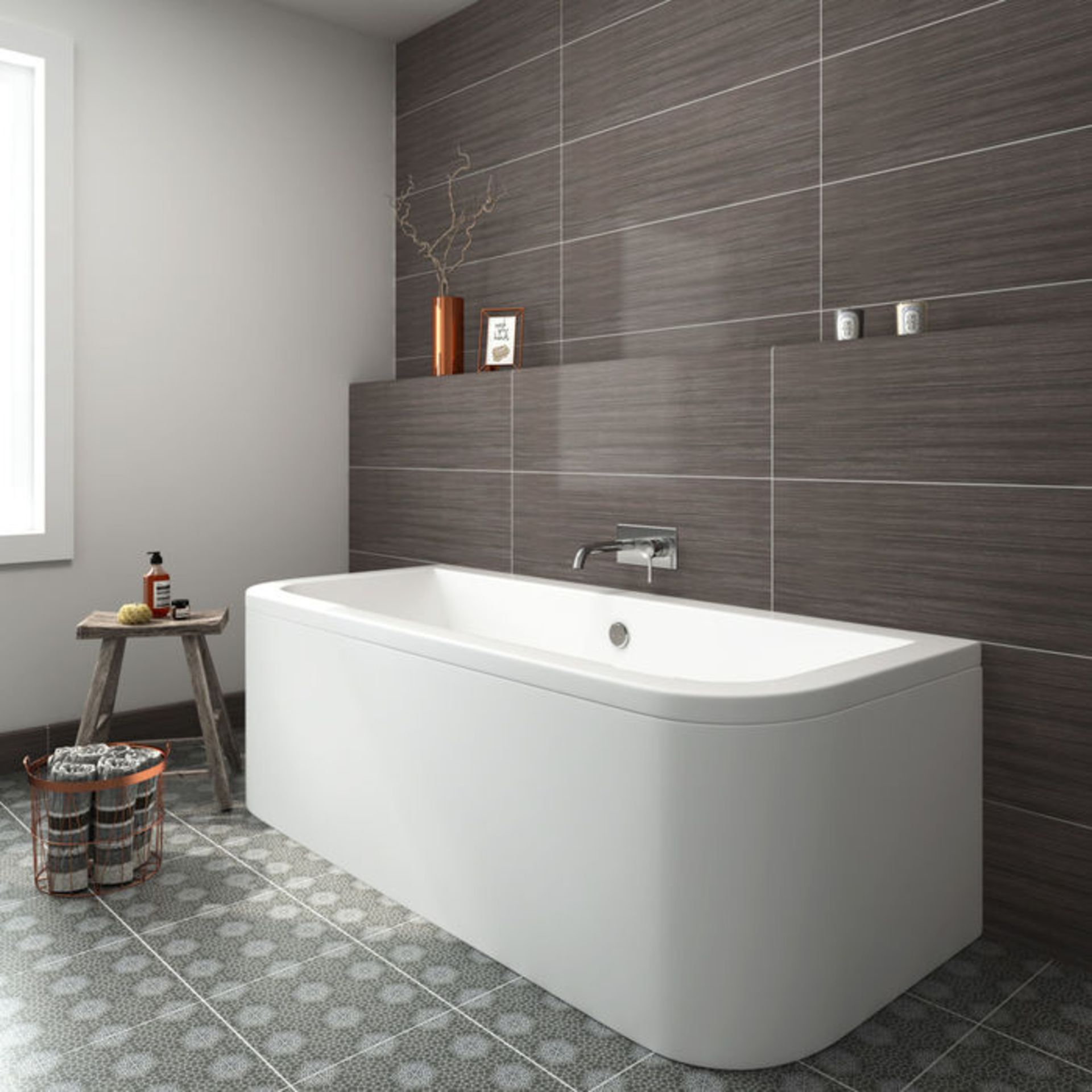 (PA43) 1800x850x460mm Back to Wall Bath - Large. RRP £589.99. The double ended feature makes this - Image 3 of 3