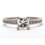 18ct White Gold Single Diamond Ring With Stone Set Shoulders (1.10) 1.37