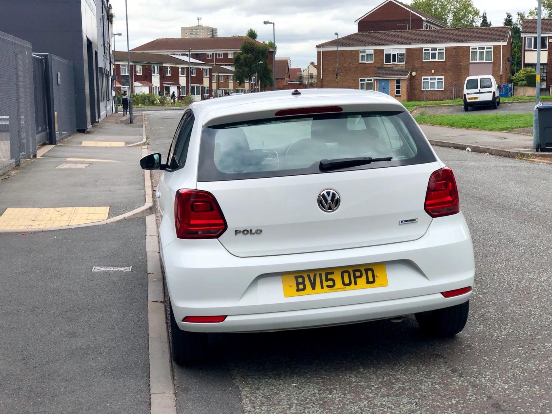 Volkswagen Polo 1.0 75 SE 3DR - Image 6 of 26