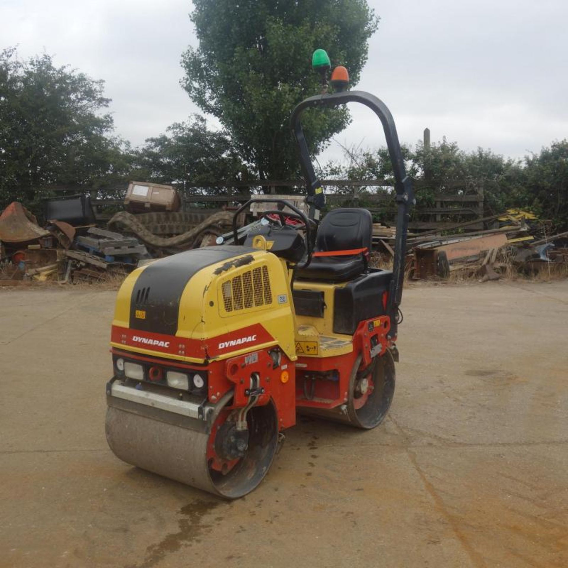 2013 Dynapac CC800 Roller - Image 3 of 12