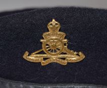 WW2 Royal Artillery Black Beret And Cap Badge