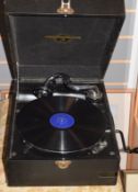 Vintage Colombia Wind Up Record Player