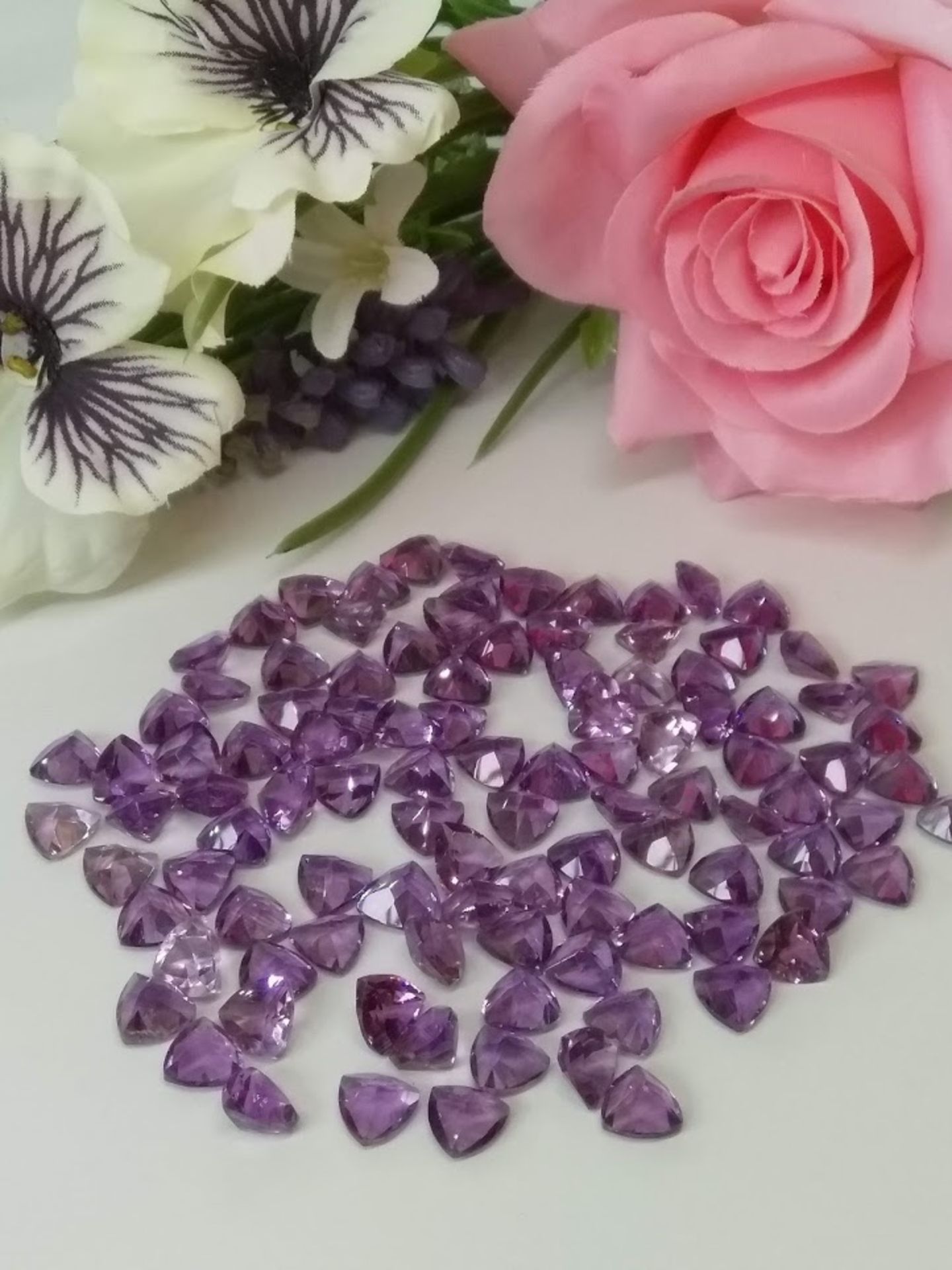 IGL&I Certified a huge 234.00 Cts 107 Pieces Natural Brazilian Amethyst Gemstones