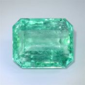 IGI Certified 5.90 ct. Colombian Emerald - COLOMBIA