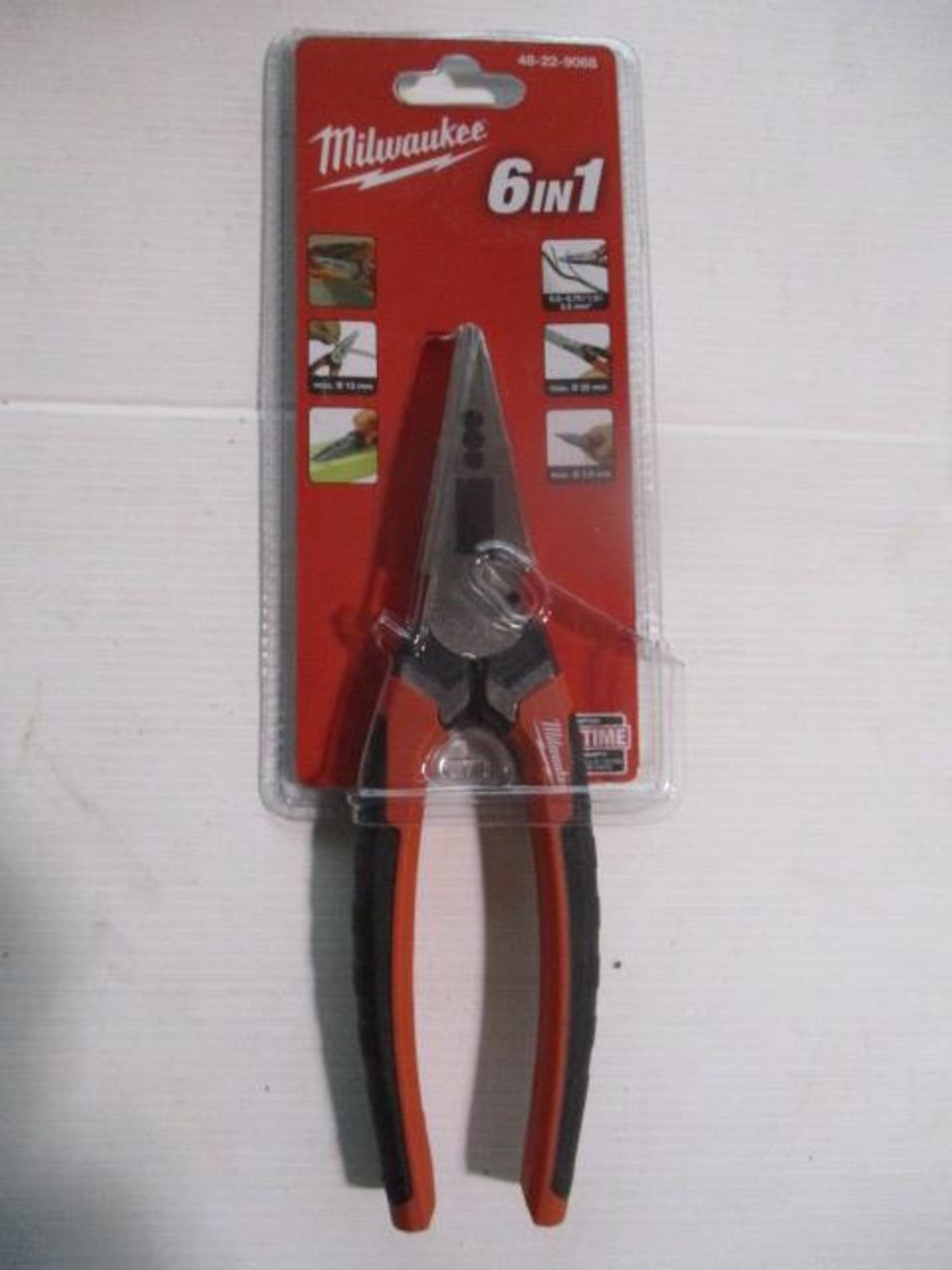 1pc Milwaukee Brand new Sealed premium quality 6 in 1 long nose plier with wire cutter rrp £28.99.