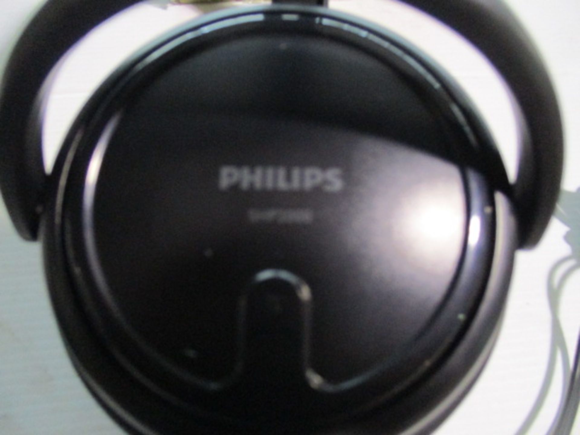 Philips SHP2000 Headfones unboxed and unchecked - Image 2 of 3