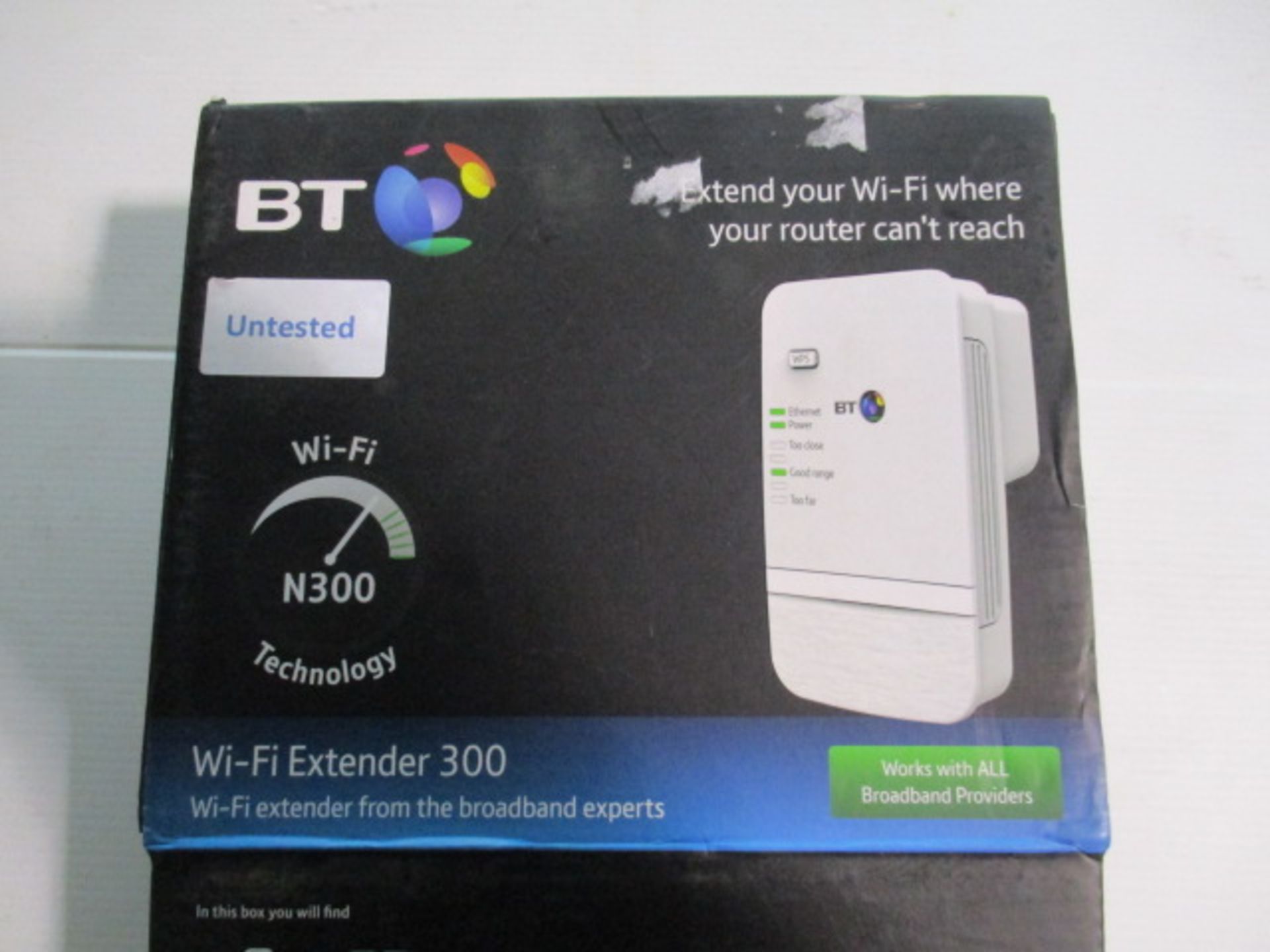 BT Wifi Extender boxed and unchecked