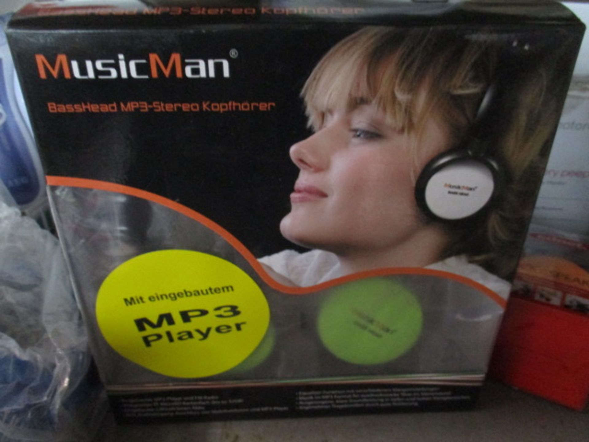 Musicman Mp3 Headfones boxed and unchecked