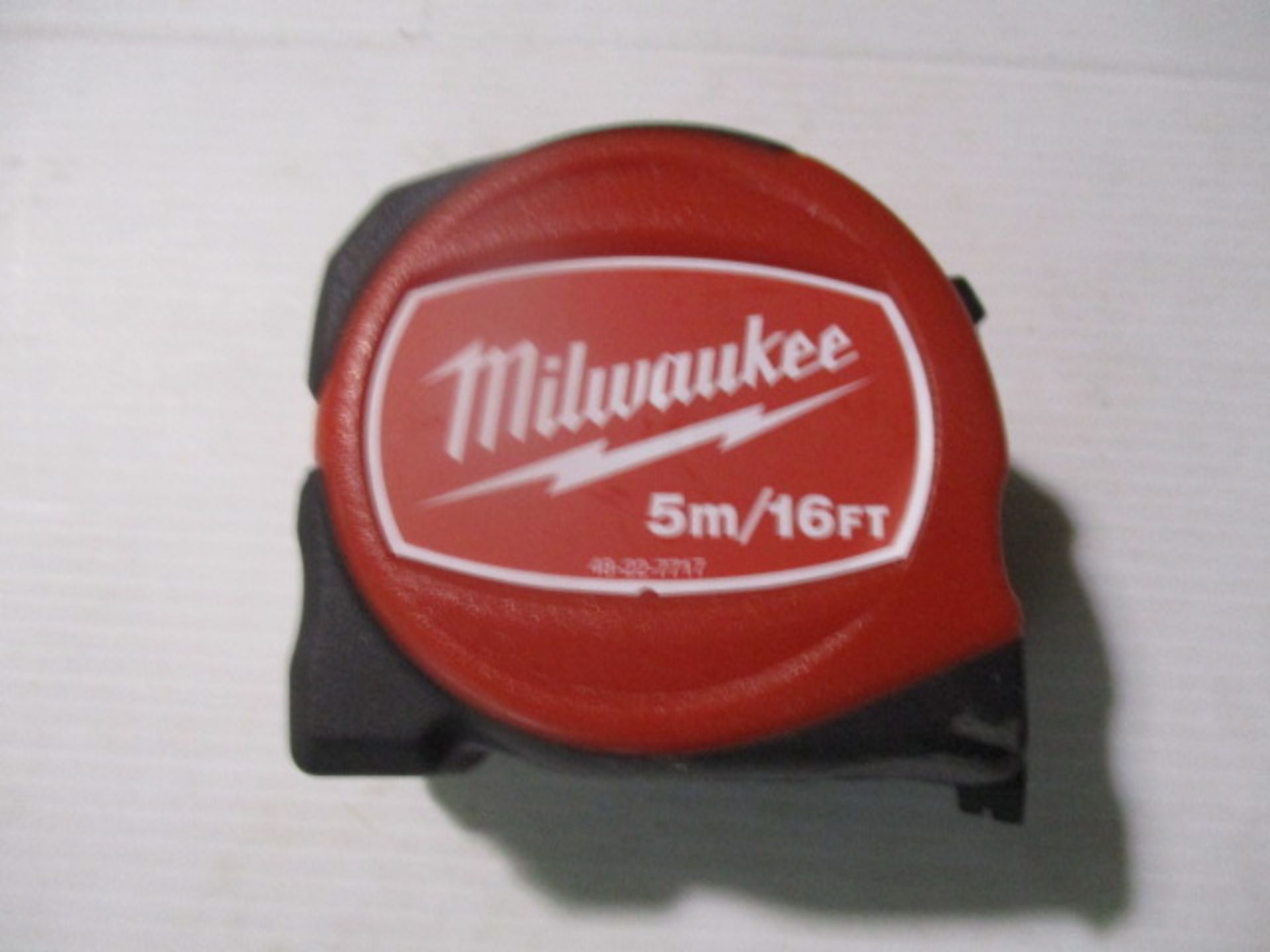 New and unused Milwaukee 5 Metre heavy duty Tape measure design may vary new and unused