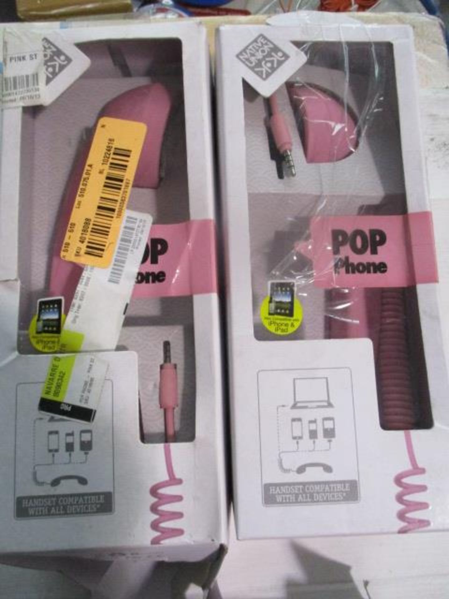 2pcs plug in fone as pictured