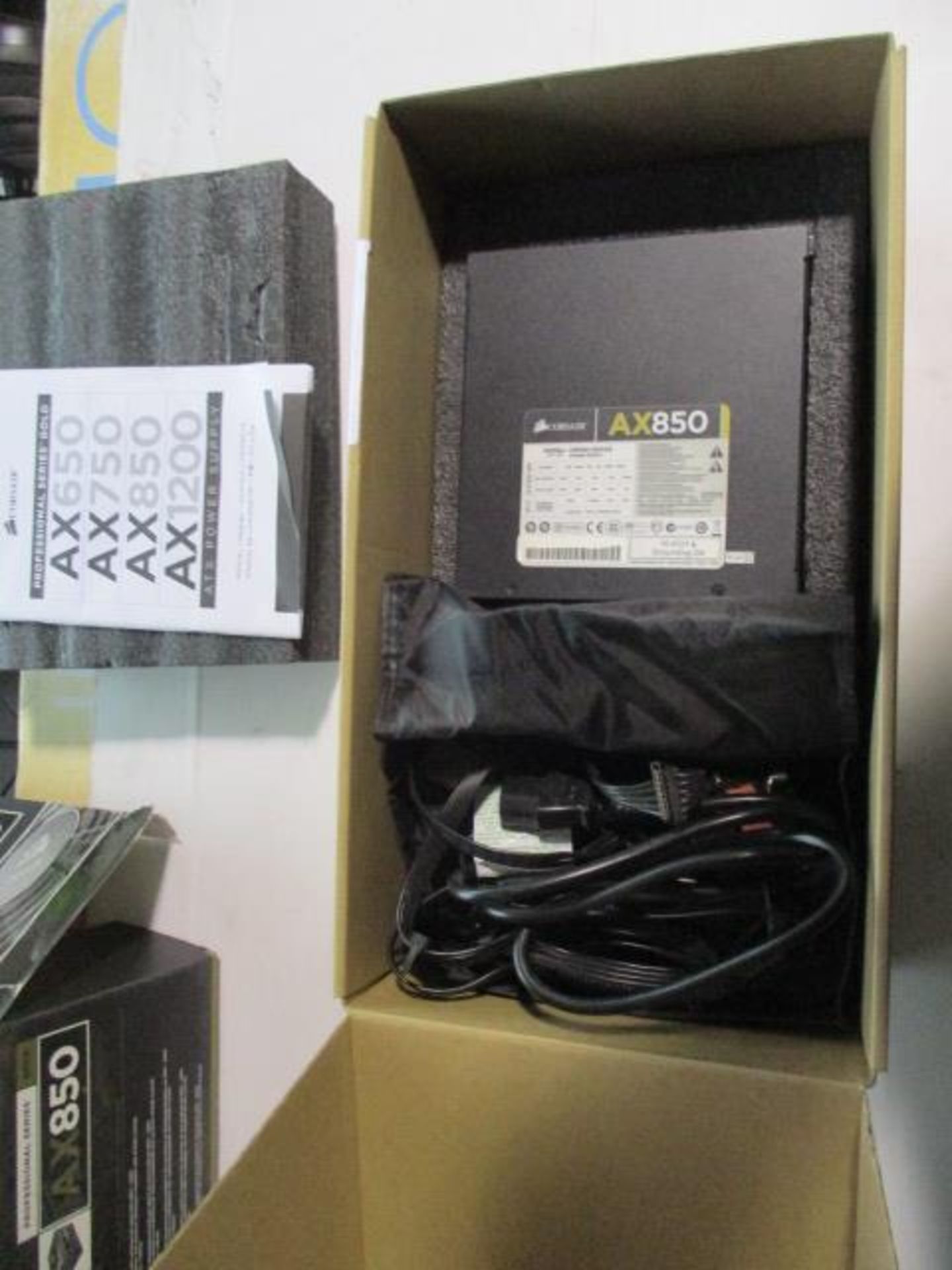 Corsair AX850 fan system premium PSU boxed and unchecked rrp £100+ - Image 4 of 4