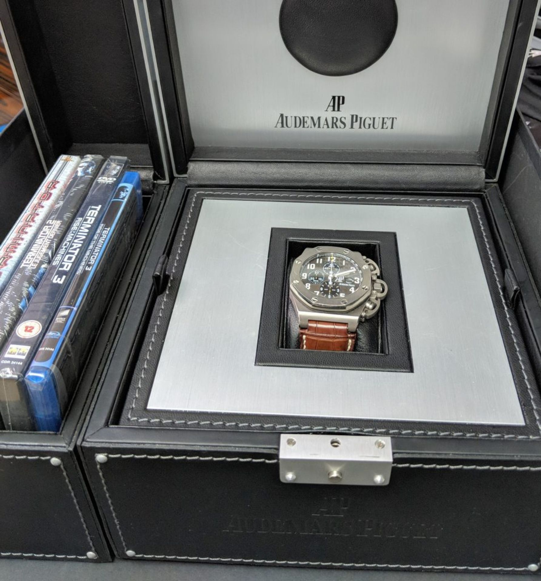 Audemars Piguet – Royal Oak Offshore T3 - Image 4 of 4