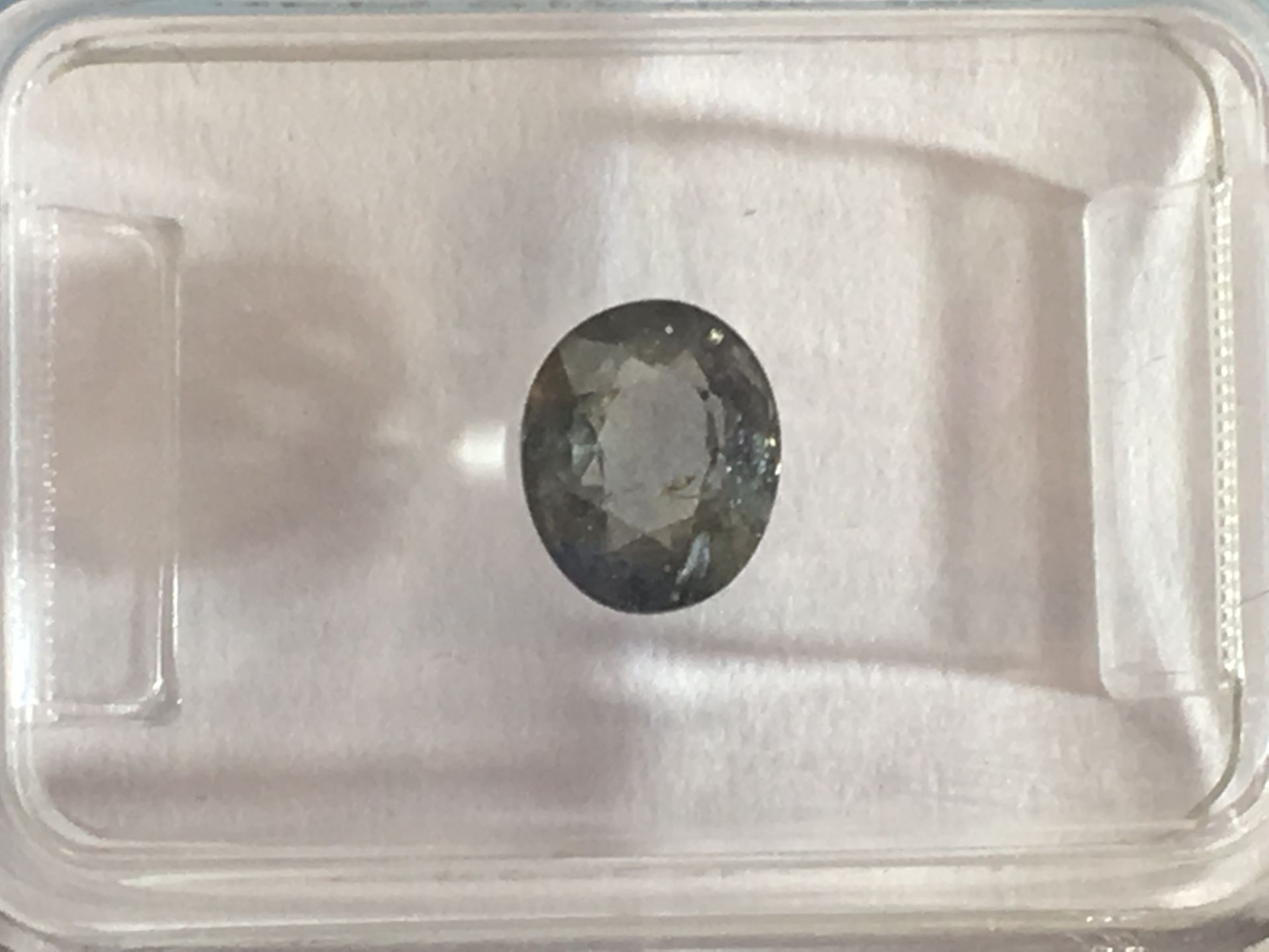 0.91ct Natural Sapphire with IGI Certificate - Image 2 of 3