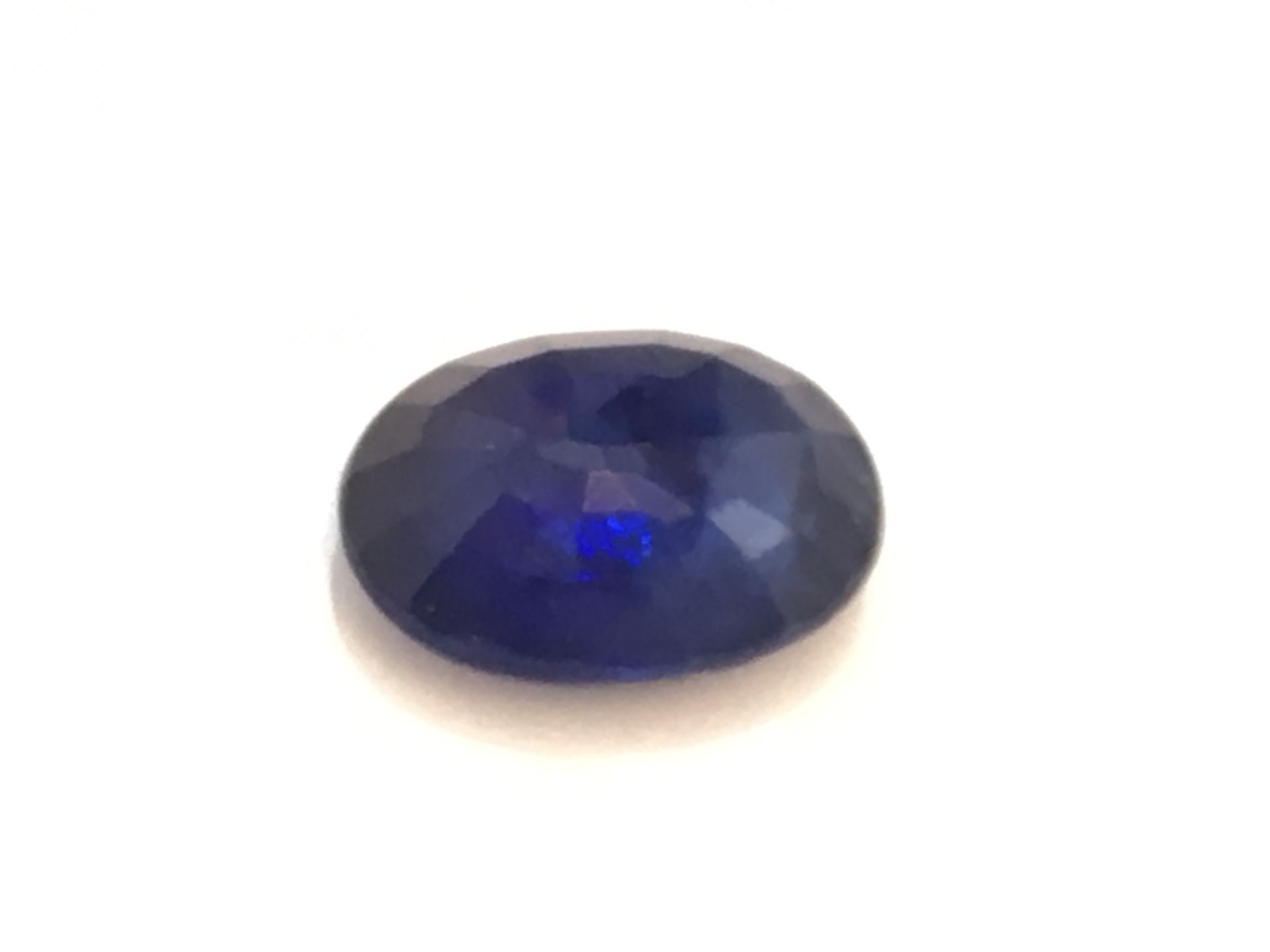 1.88ct Natural Treated Sapphire with IGI Certificate - Image 3 of 4