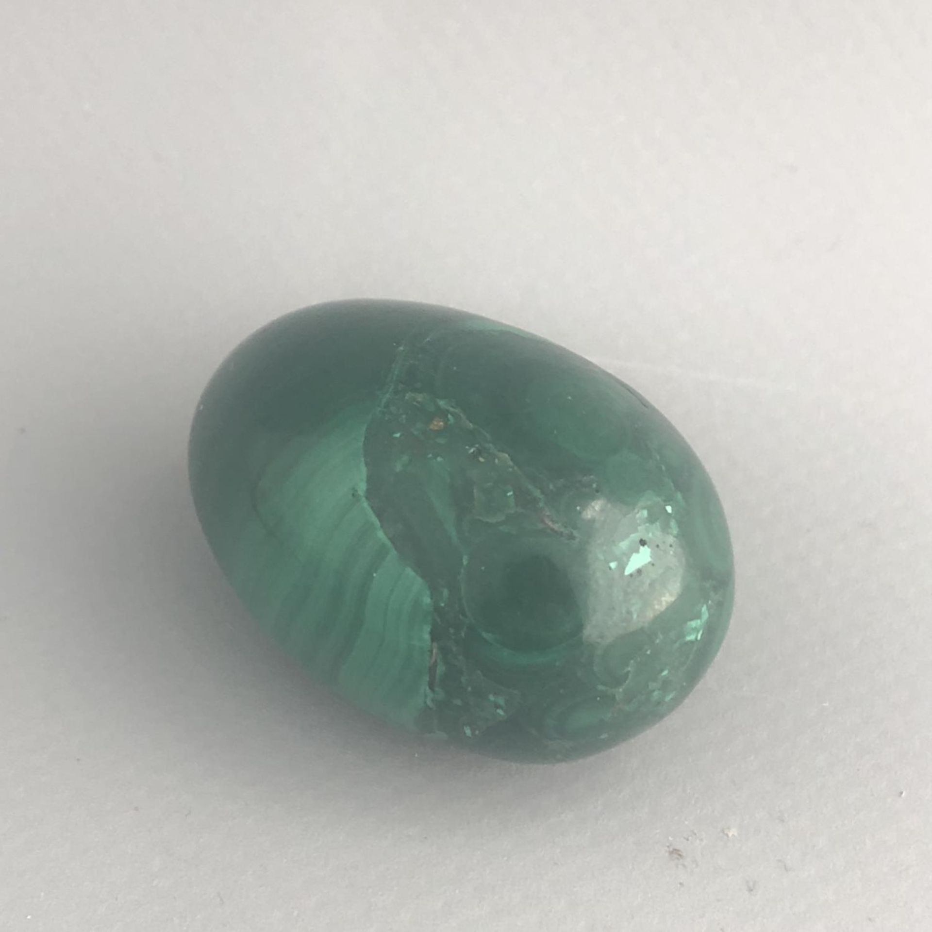Natural Gemstone Crystal Polished Green Small Malachite Egg