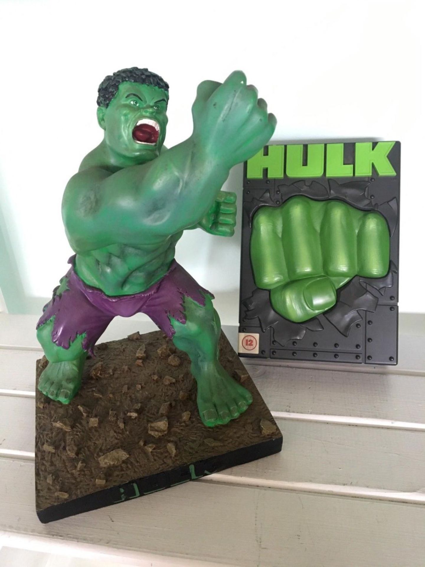 Limited Edition HULK Movie Box Set DVD with large rare statue Marvel 2003