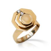 14k Yellow Gold Diamond Swivel Ring